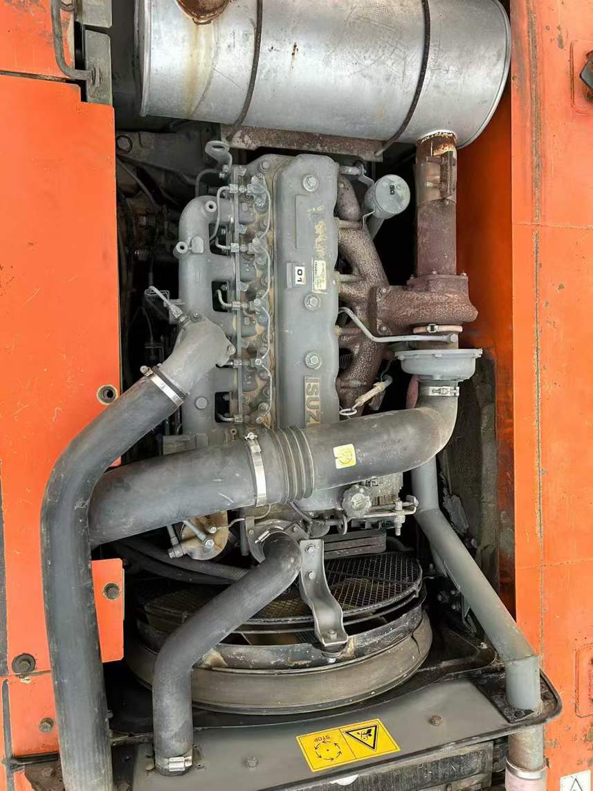 Used Hitachi ZX240-3 Excavator 2014 Model / 2