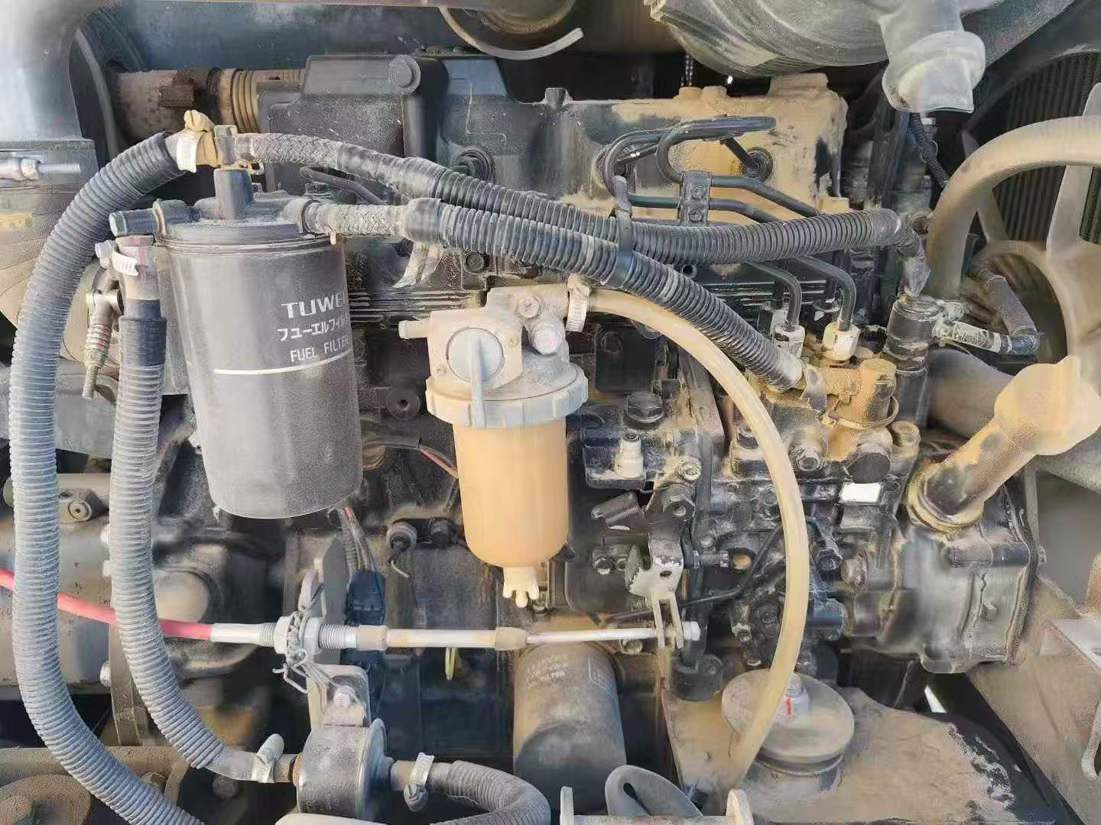 Used XCMG XE60 Excavator 2015 Model / 4