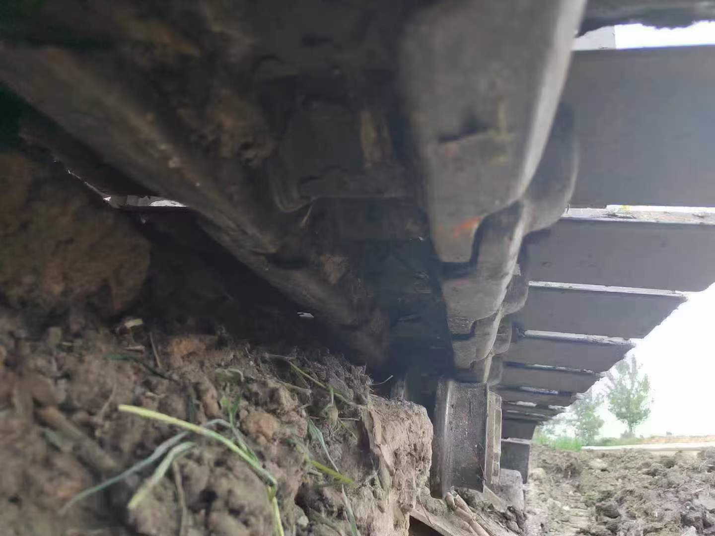 Used Volvo EW210C Excavator 2012 Model / 4