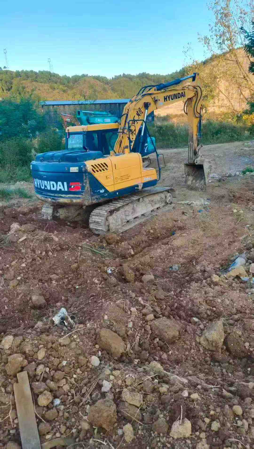 Used Hyundai 130LVS Excavator 2021 Model / 3