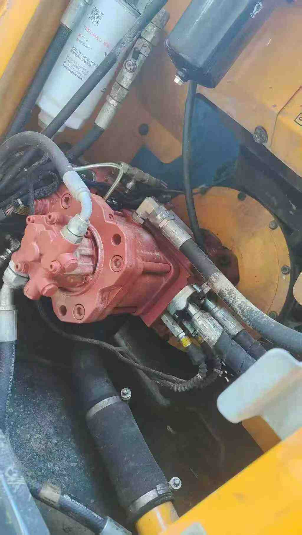 Used Hyundai 130LVS Excavator 2021 Model / 4