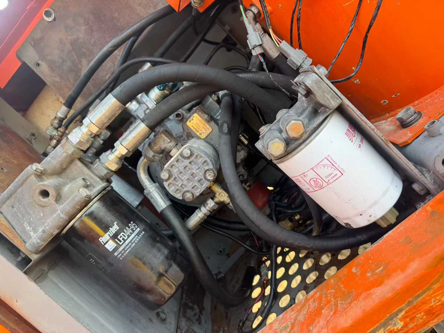 Used Hitachi ZX120 Excavator 2016 Model / 7