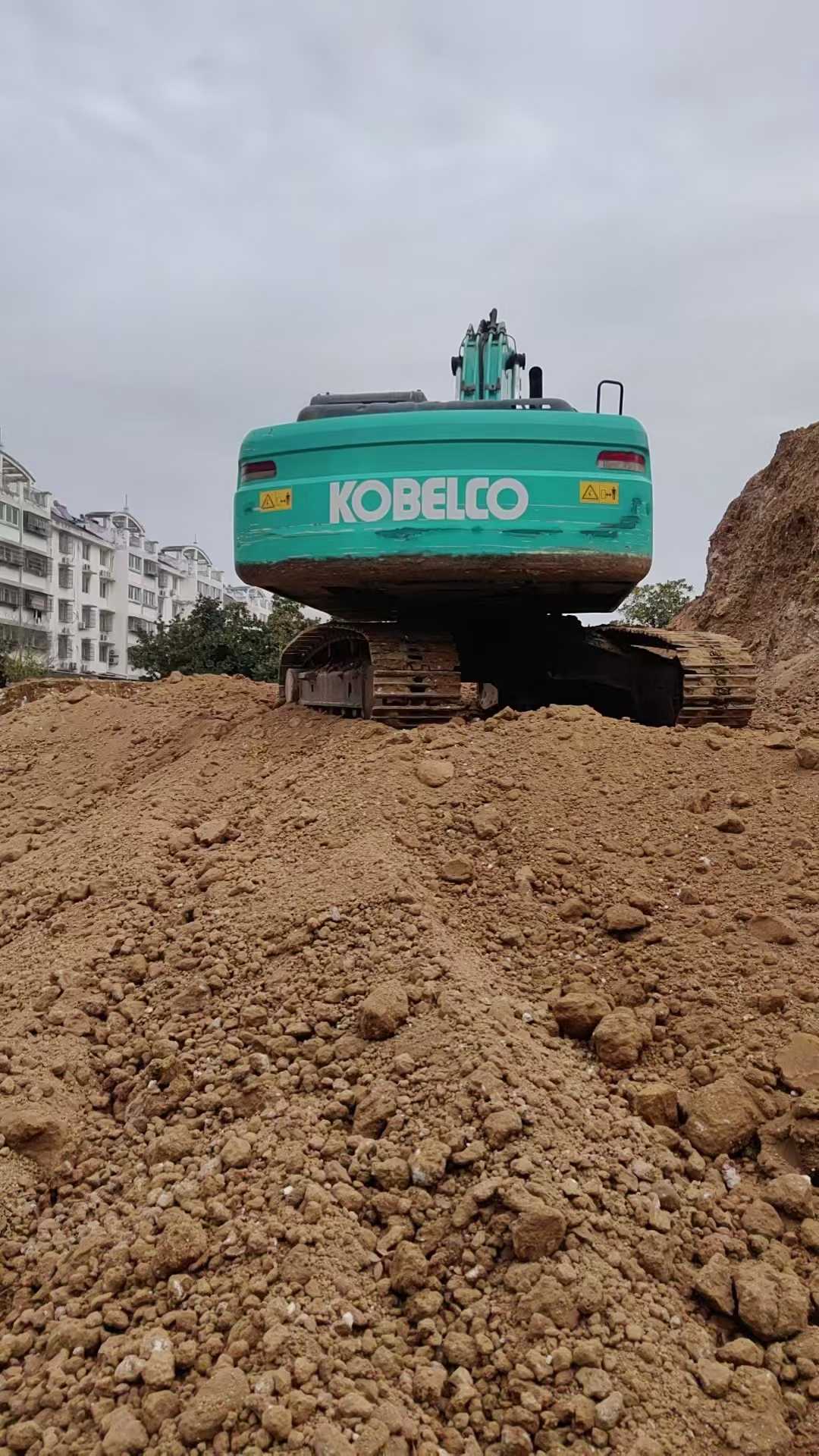 Used Kobelco SK2008 Excavator 2012 Model / 3