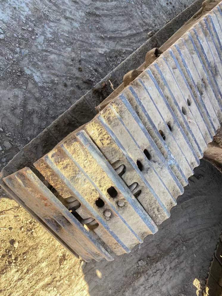 Buy Hyundai R110-7 Used Excavator / 8 Used Hyundai R110-7 Excavator 2016 Model / 8