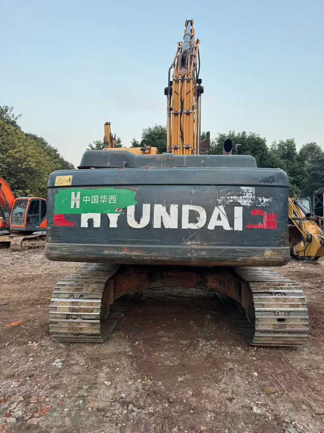 Used Hyundai R225LVS Excavator 2020 Model / 8