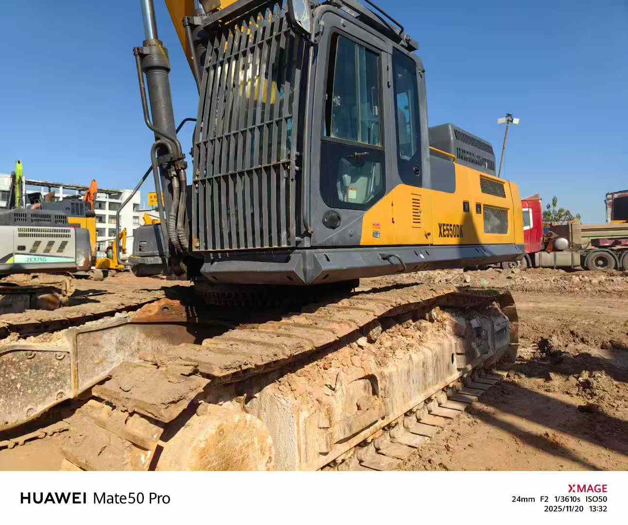 Used XCMG XE490KS Excavator 2016 Model / 4