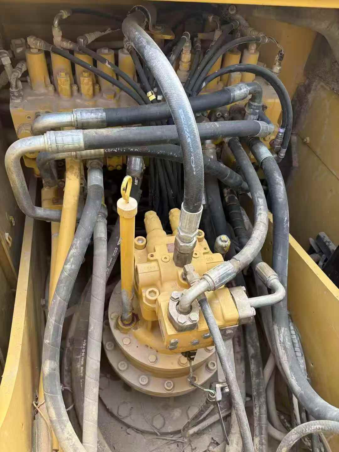 Used Caterpillar 323D2L Excavator 2017 Model / 6