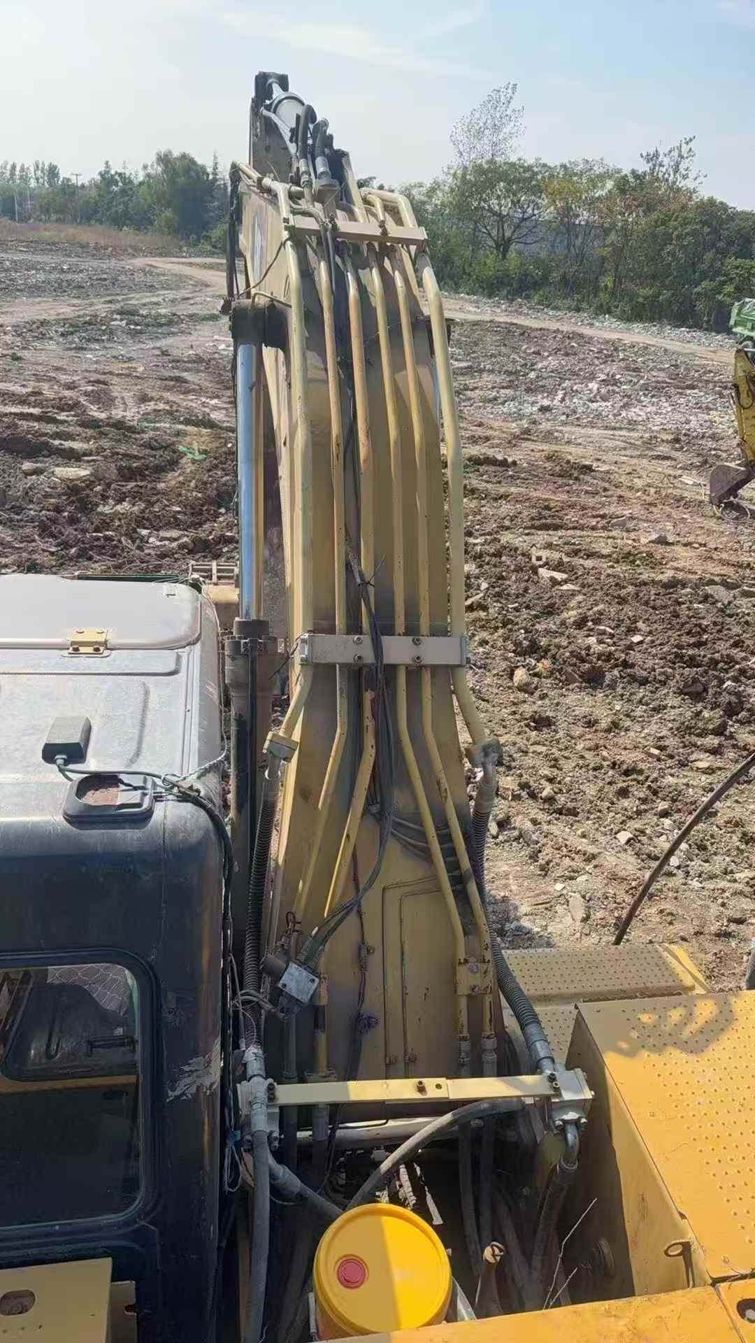 Used Caterpillar 320D Excavator 2010 Model / 8