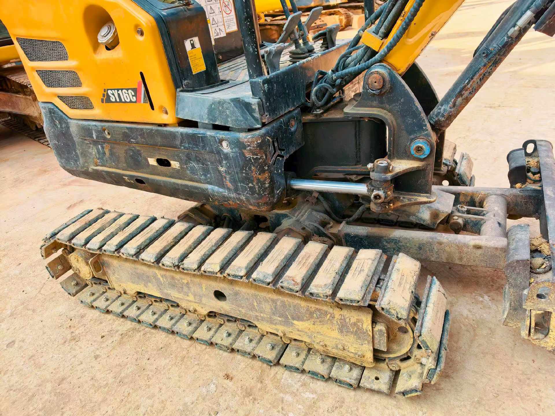 Used Sany SY16E Excavator 2020 Model / 8