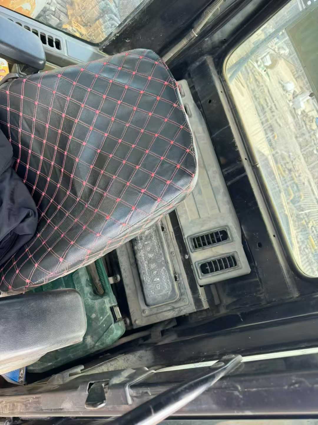 Used Caterpillar 307V2 Excavator 2016 Model / 4