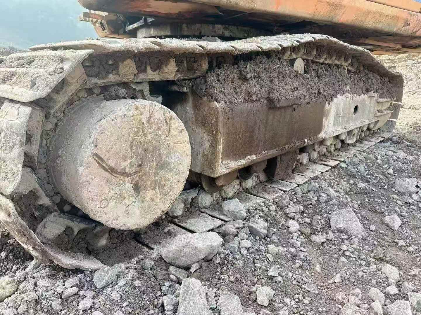 Buy Doosan DL420 Used Excavator / 9 Used Doosan DL420 Excavator 2016 Model / 9