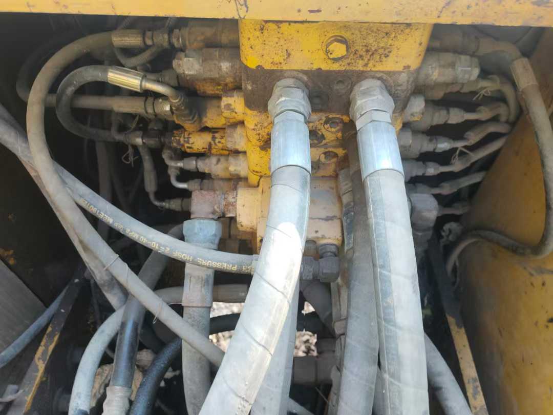 Used Komatsu PC120-6E Excavator 2016 Model / 5