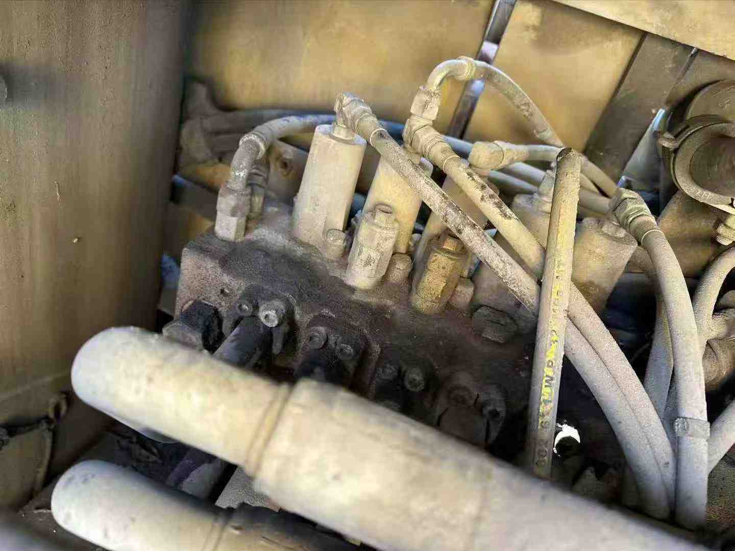 Used Caterpillar CT16 Excavator 2014 Model / 6