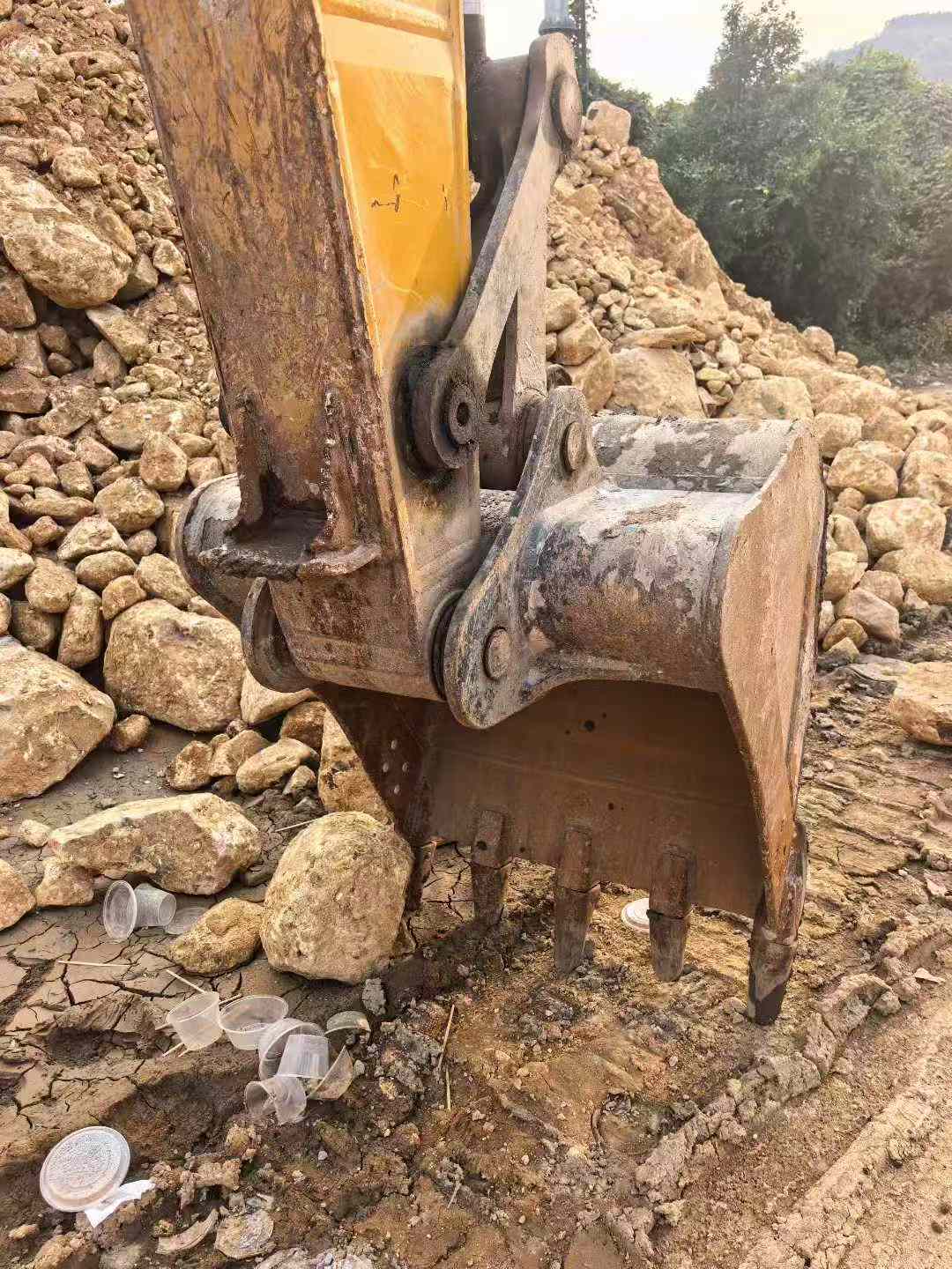 Used XCMG XE135GA Excavator 2025 Model / 4