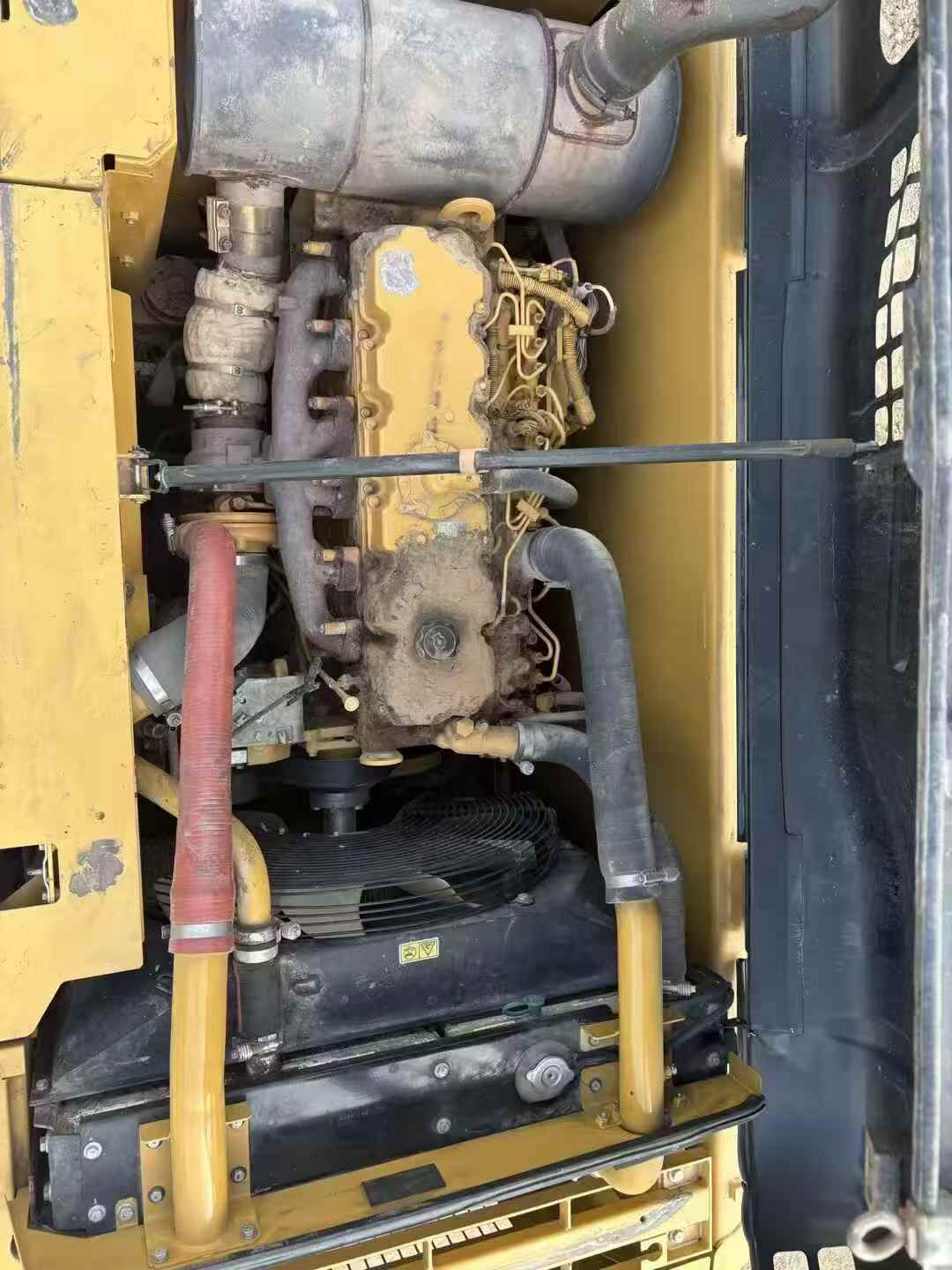 Used Caterpillar 323D2L Excavator 2017 Model / 5