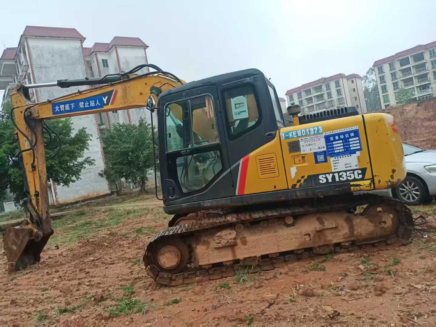 Used Sany SY135 Excavator 2016 Model / 2