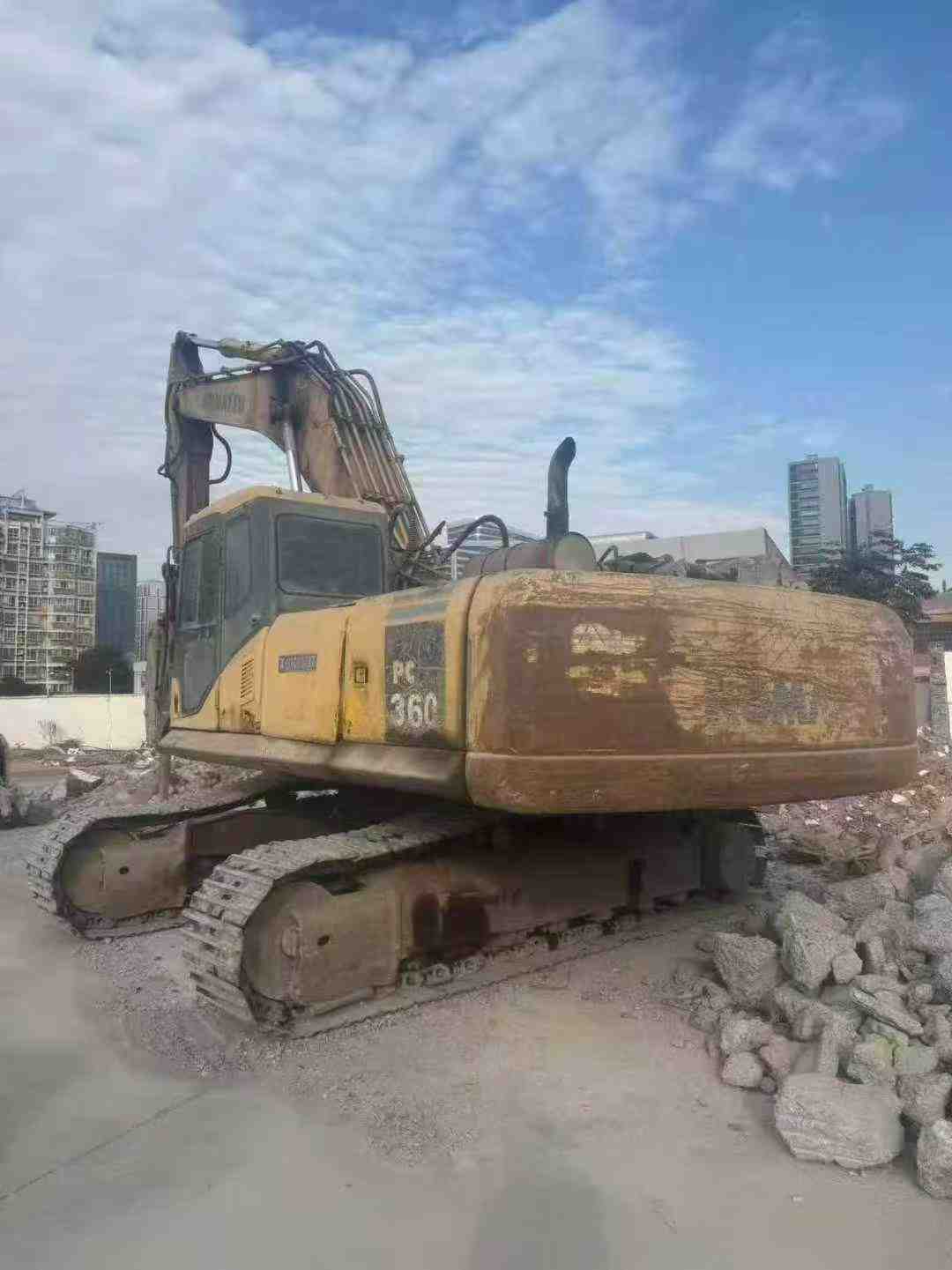 Used Komatsu PC60-7 Excavator 2016 Model / 2