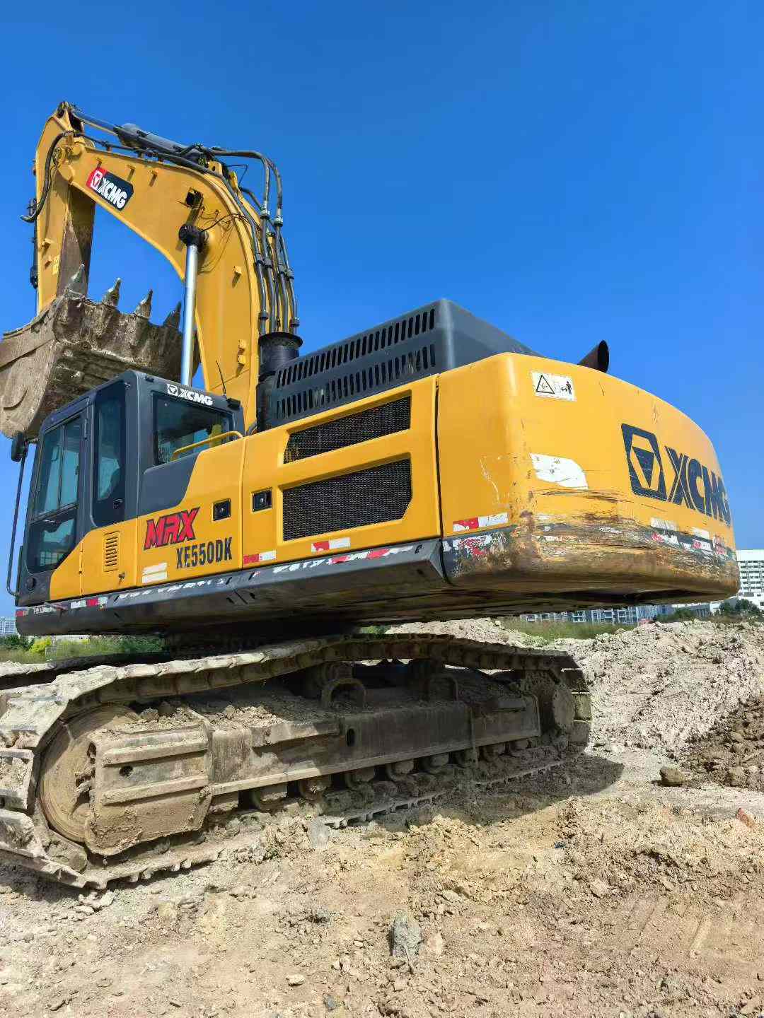 Used XCMG LW550KV Excavator 2022 Model / 9