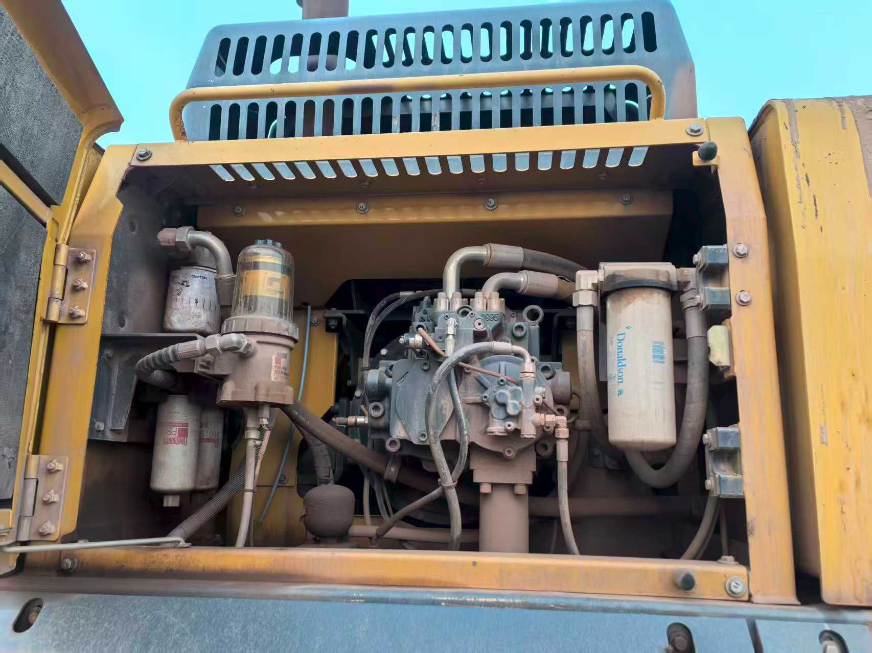 Used XCMG XE490KS Excavator 2020 Model / 5