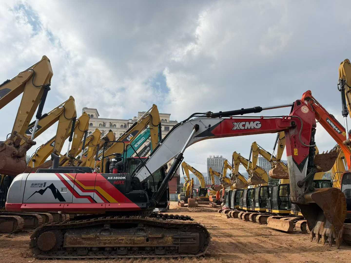 Used XCMG XE80D Excavator 2022 Model / 2