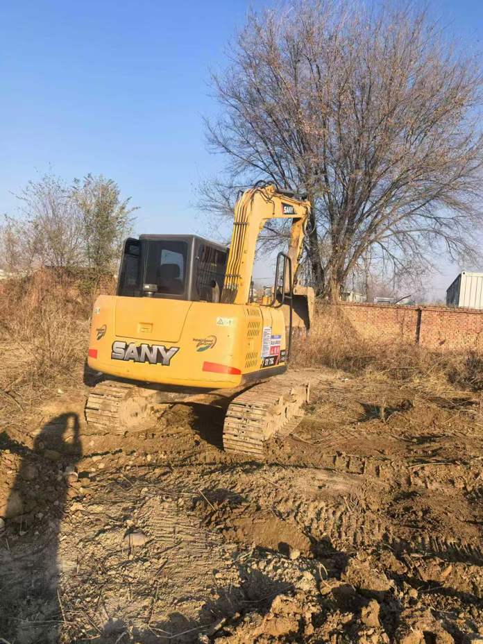 Used Sany SY75 Excavator 2016 Model / 4