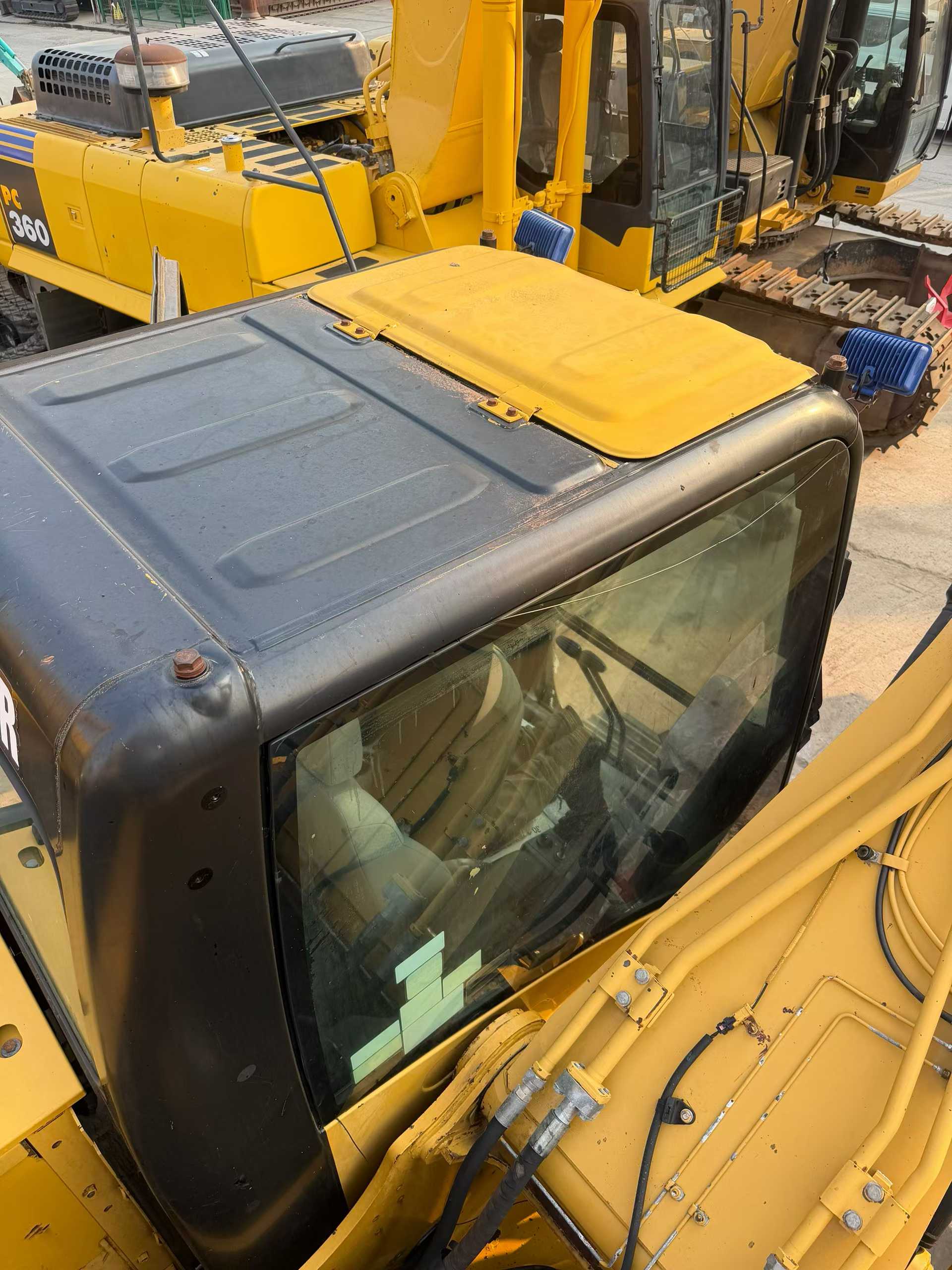 Used Caterpillar 320D Excavator 2016 Model / 7