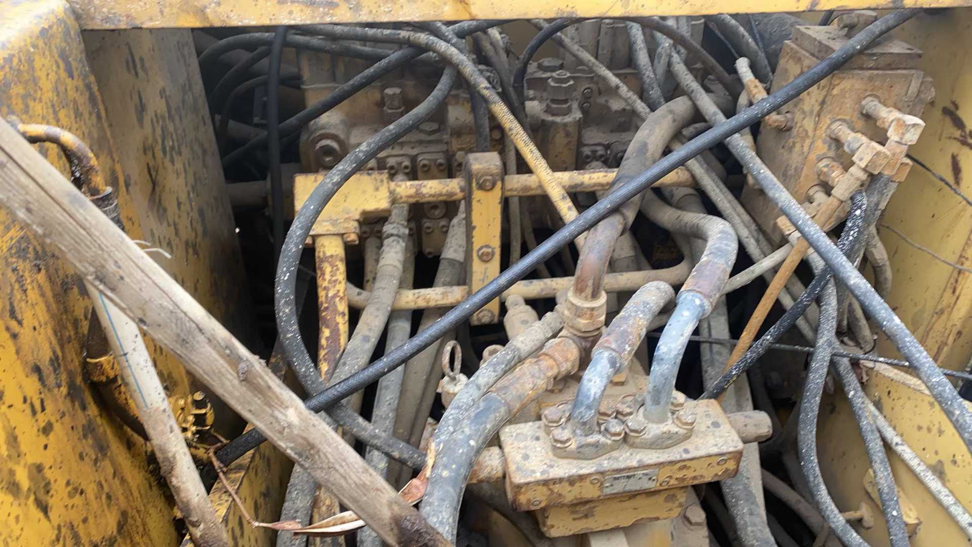 Used Caterpillar CT20 Excavator 2016 Model / 4