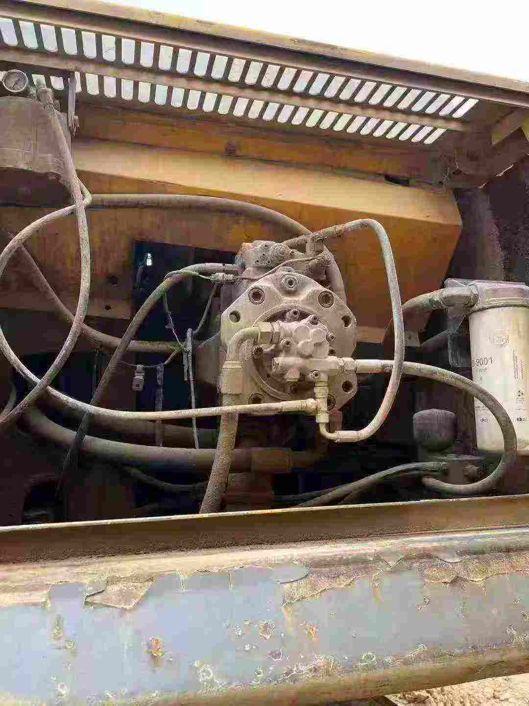 Used XCMG XE470 Excavator 2016 Model / 3