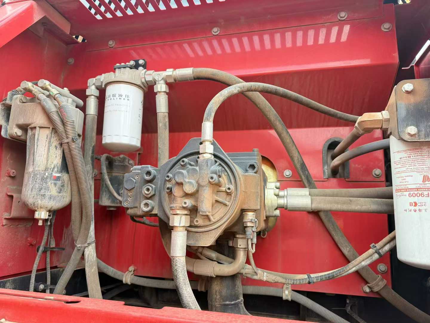 Used XCMG XE80D Excavator 2022 Model / 6