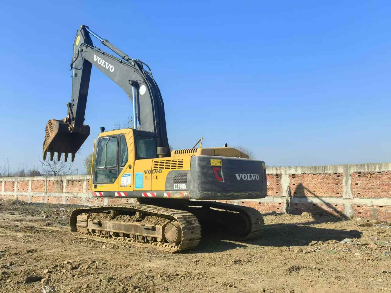 Used Volvo EC290 Excavator 2016 Model / 4