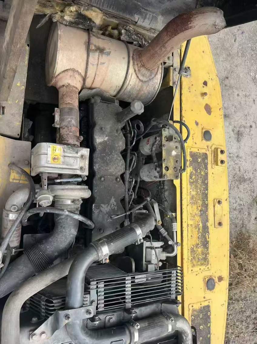 Used Komatsu PC200-8 Excavator 2016 Model / 5