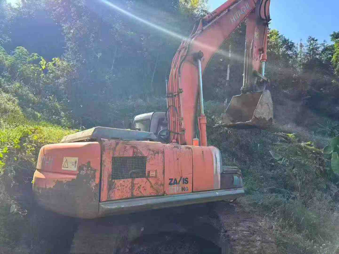 Used Hitachi EX210 Excavator 2016 Model / 4