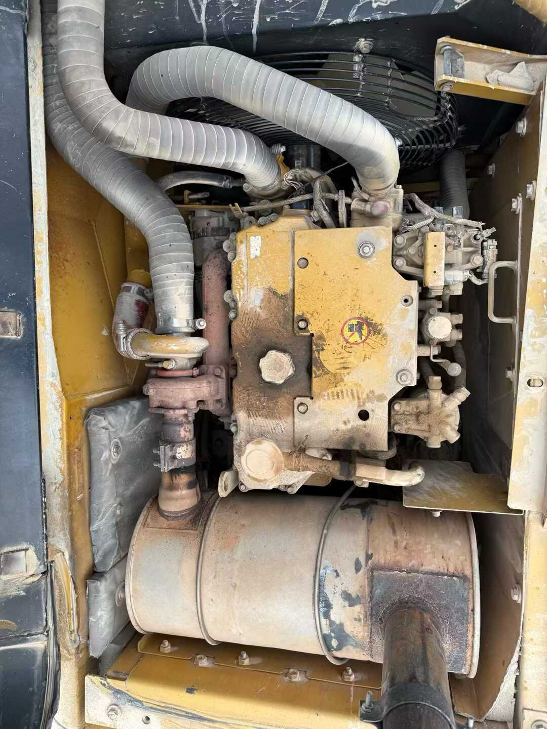 Used Caterpillar CT18 Excavator 2016 Model / 4