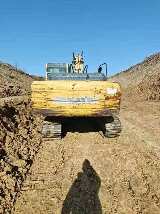 Used Komatsu PC200-8 Excavator 2016 Model / 2