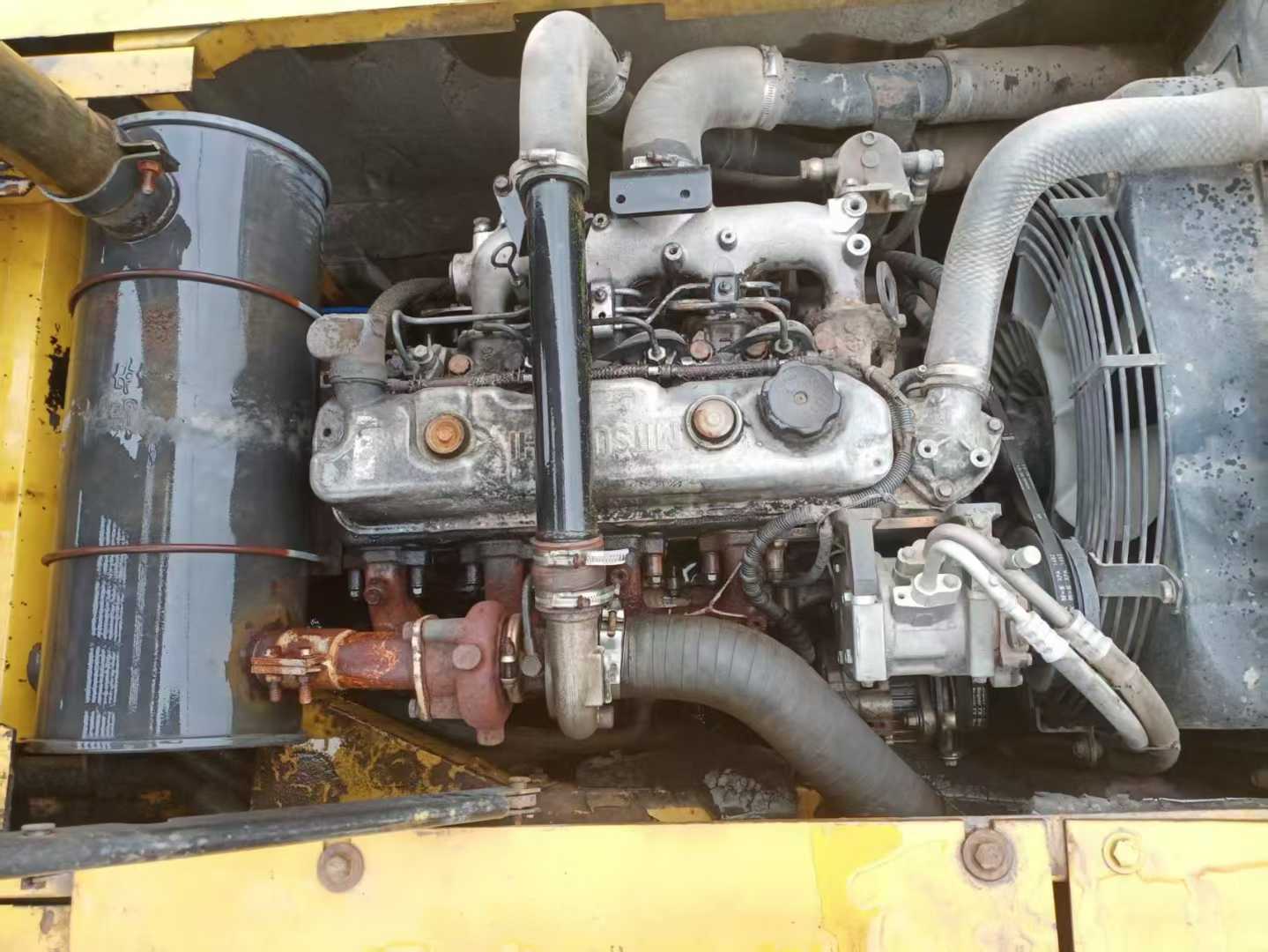 Used Sany SY135 Excavator 2016 Model / 6