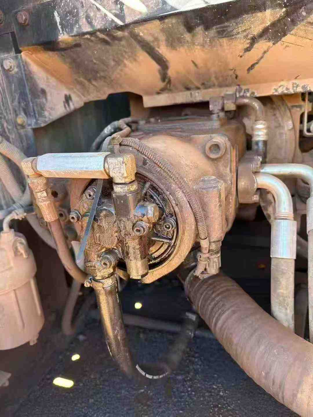 Used Kobelco SK210 Excavator 2016 Model / 3