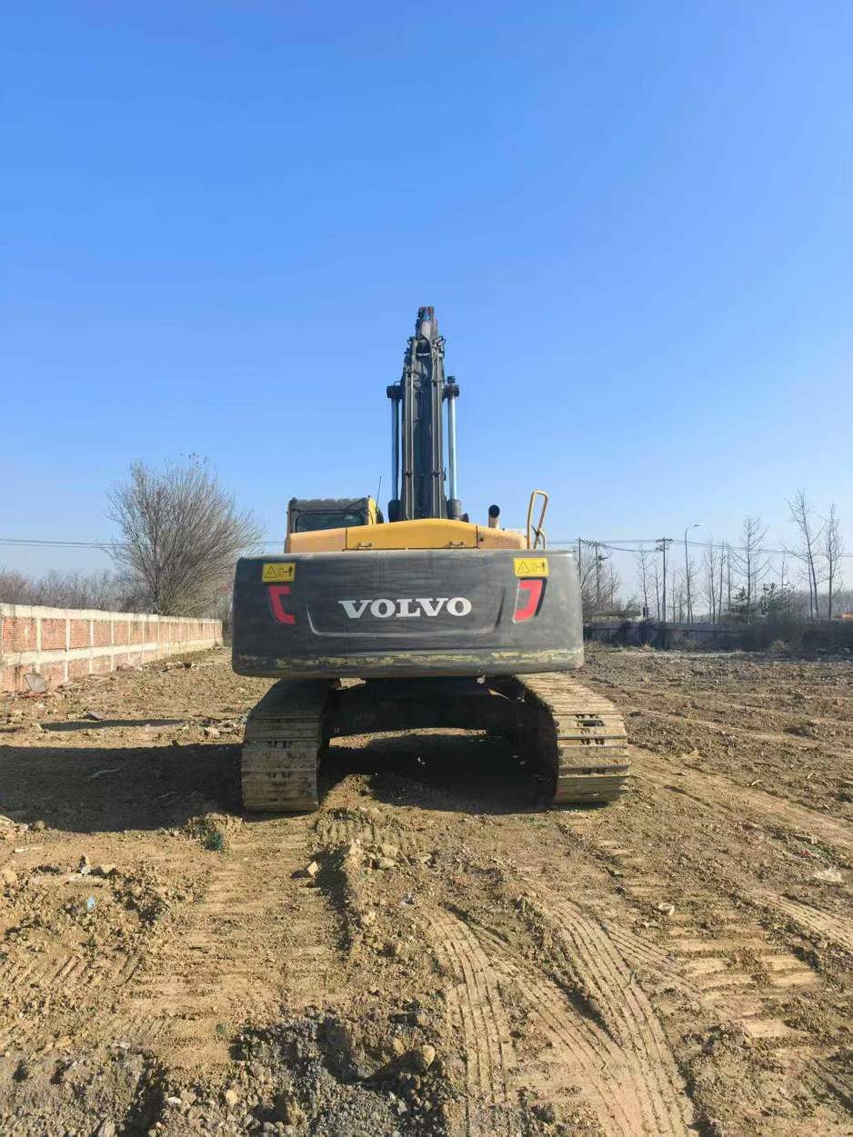 Used Volvo EC290 Excavator 2016 Model / 2