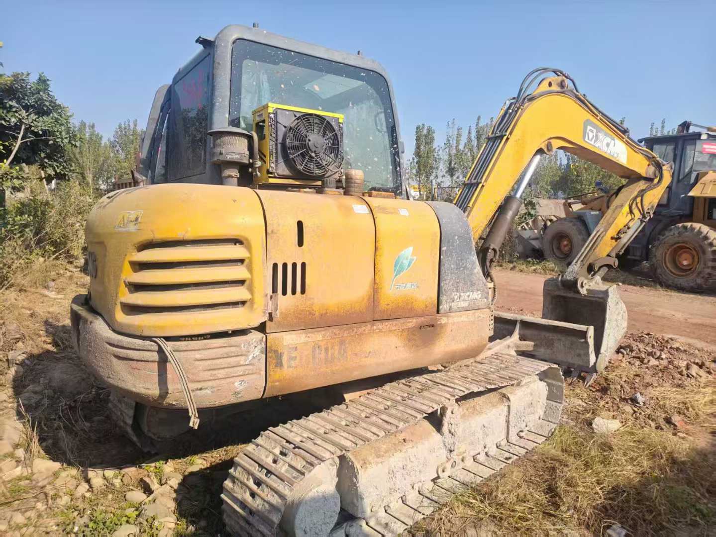 Used XCMG XE60 Excavator 2016 Model / 3