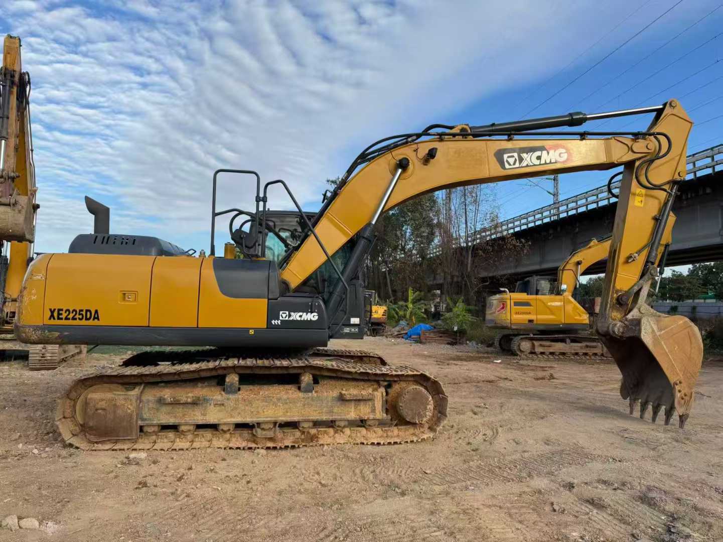 Used XCMG LW200 Excavator 2016 Model / 9