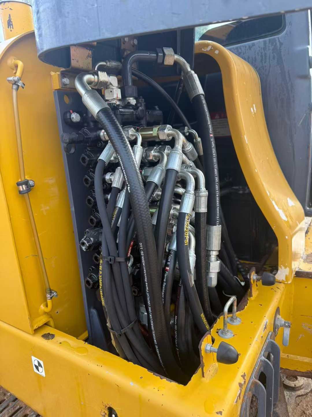 Used XCMG XE60 Excavator 2019 Model / 3