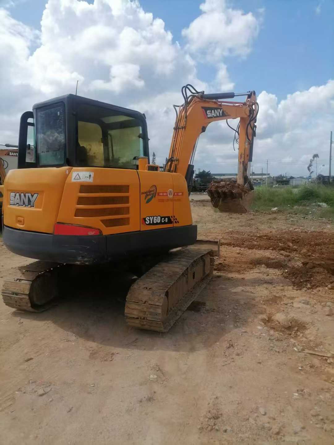 Used Sany SY60 Excavator 2016 Model / 4