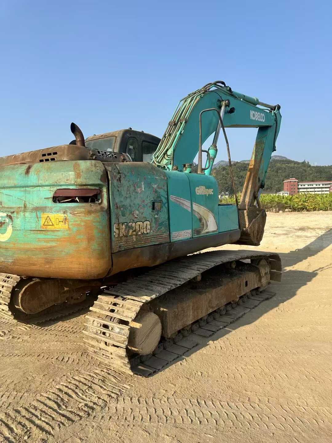 Used Kobelco SK200-8 Excavator 2016 Model / 2