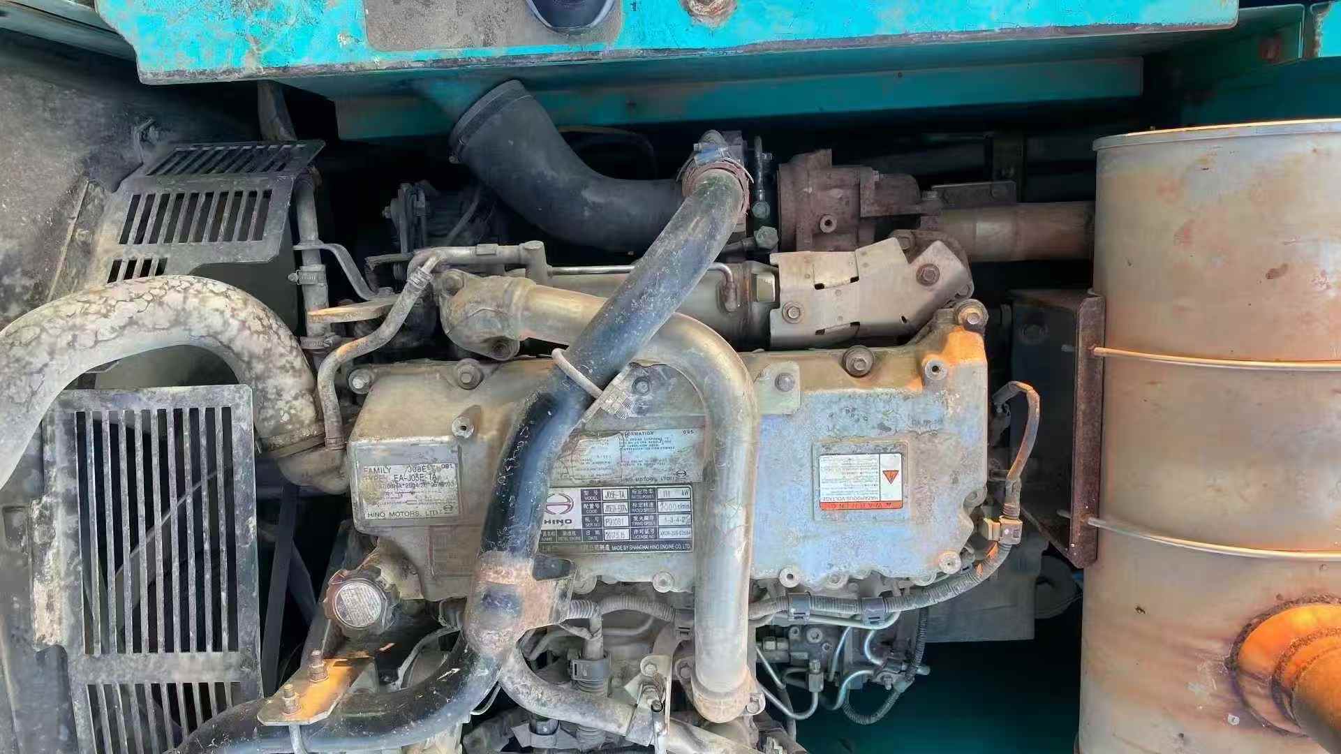 Used Kobelco SK210 Excavator 2016 Model / 6