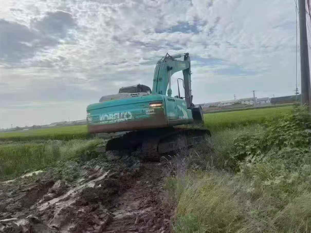 Buy Kobelco SK250 Used Excavator / 2 Used Kobelco SK250 Excavator 2016 Model / 2
