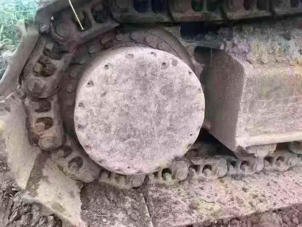 Buy Kobelco SK200 Used Excavator / 8 Used Kobelco SK200 Excavator 2011 Model / 8