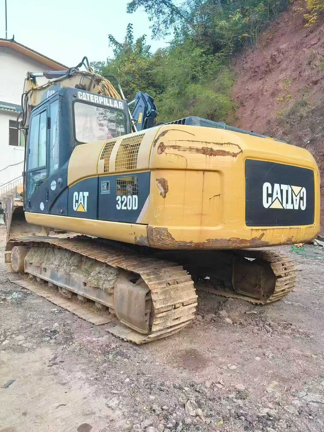 Used Caterpillar 320D Excavator 2016 Model / 3