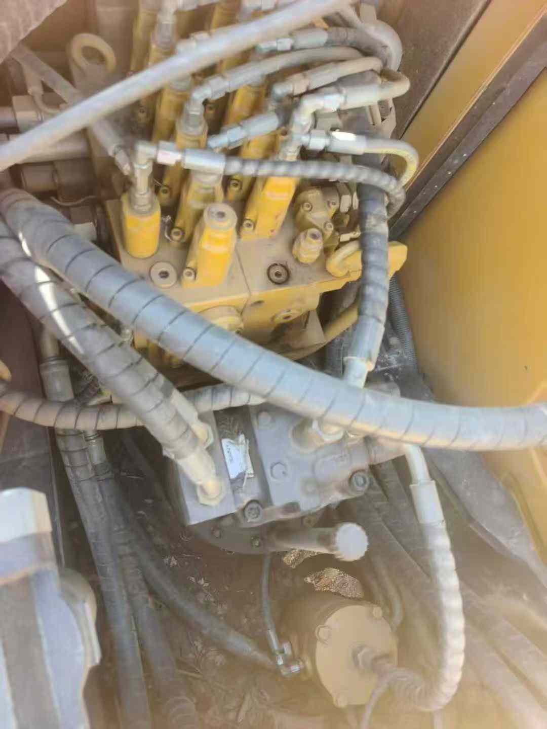 Used Sany SY135 Excavator 2021 Model / 4