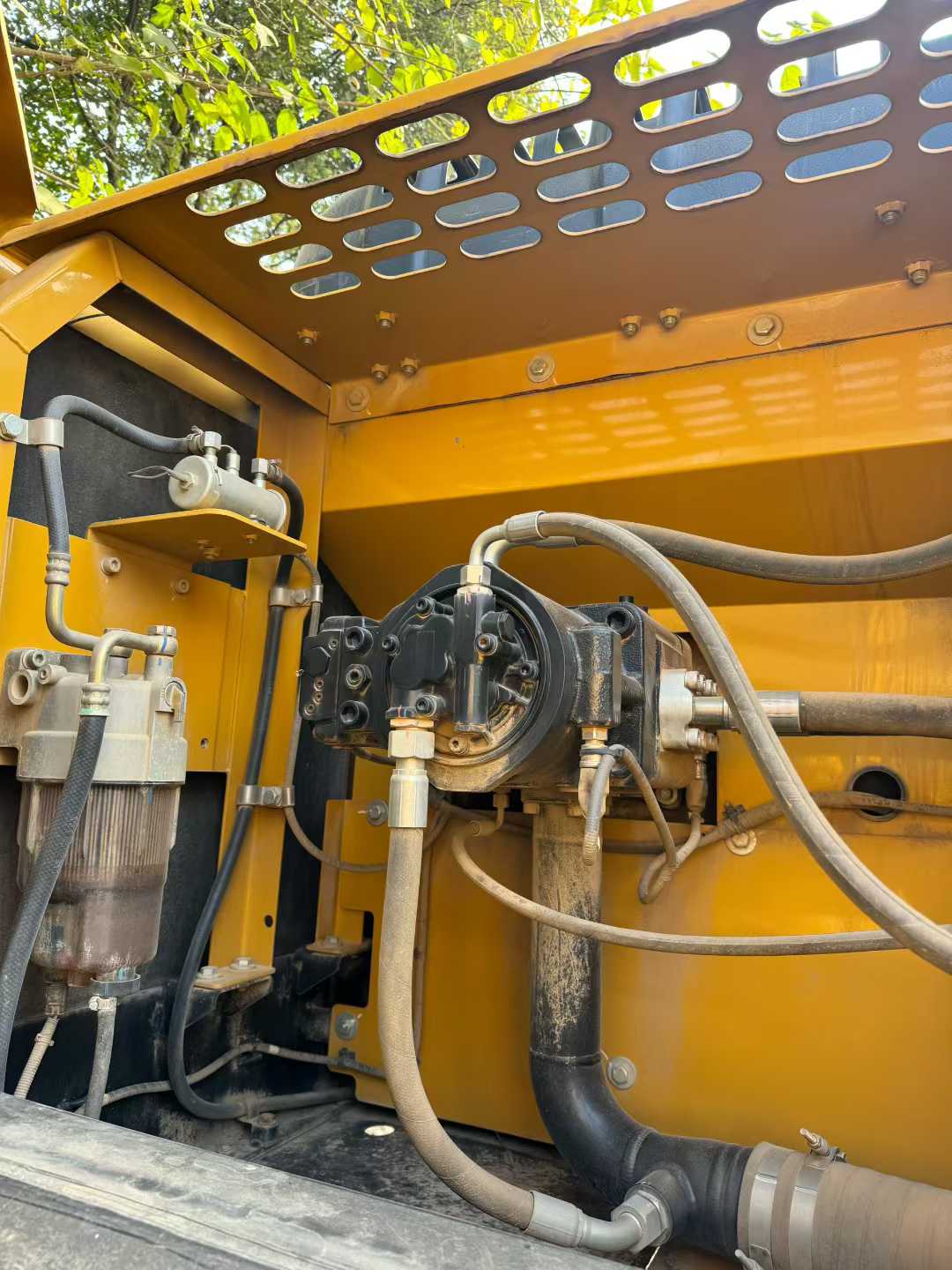 Used Sany SY245H Excavator 2021 Model / 8