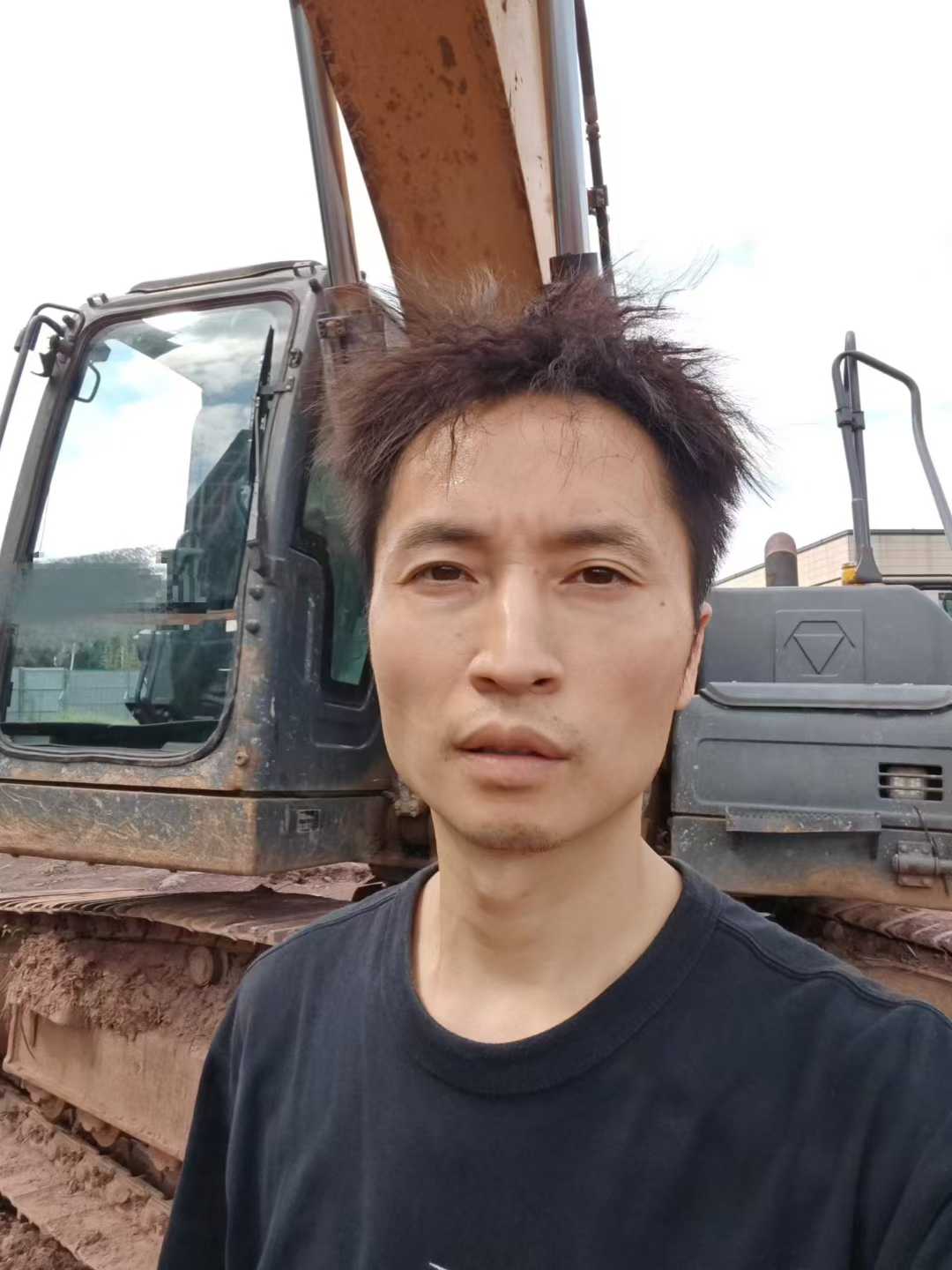 Buy XCMG XE205GH Used Excavator / 1