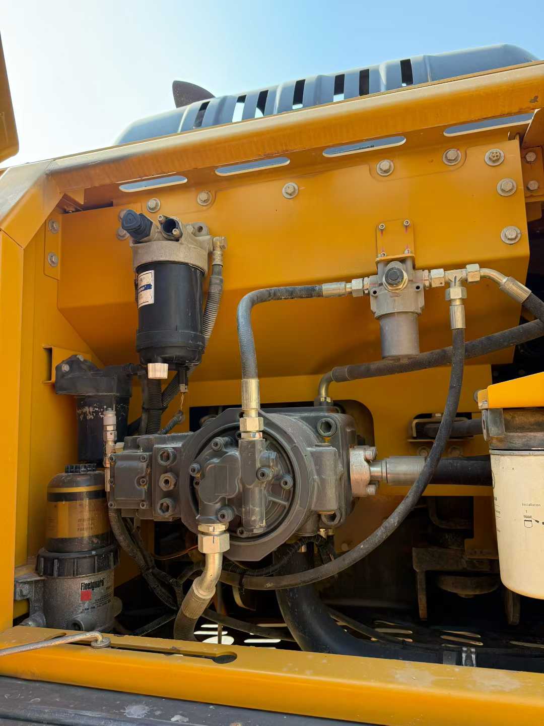 Buy XCMG XE3000 Used Excavator / 4 Used XCMG XE3000 Excavator 2019 Model / 4